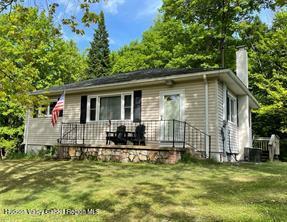 23 Red Barn Road Shawangunk, NY 12566 - Photo 1 of 28 Front of House