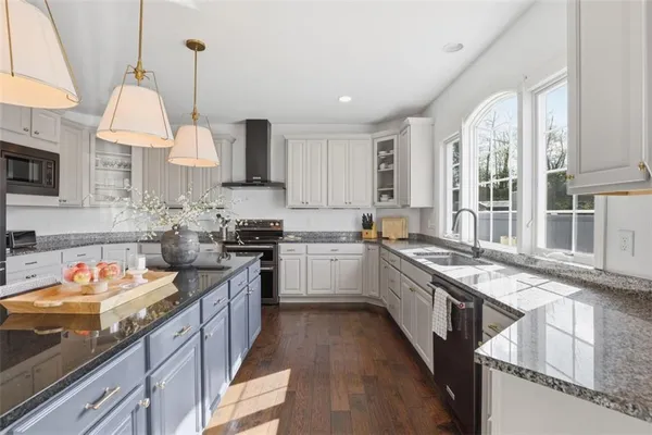 $795,000 | 5006 Firwood Drive, Canonsburg, PA 15317