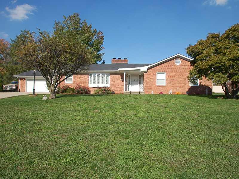 1736 Colt Road Indianapolis, IN 46227 - Photo 1 of 24 Gallery Image 1
