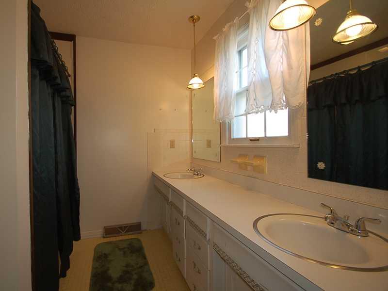 1736 Colt Road Indianapolis, IN 46227 - Photo 11 of 24 Gallery Image 11