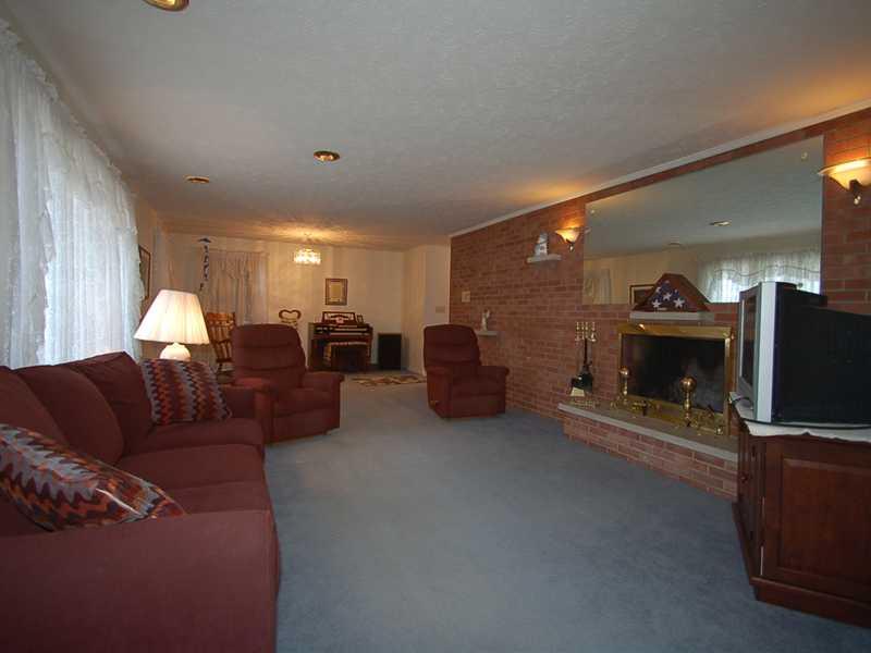 1736 Colt Road Indianapolis, IN 46227 - Photo 5 of 24 Gallery Image 5