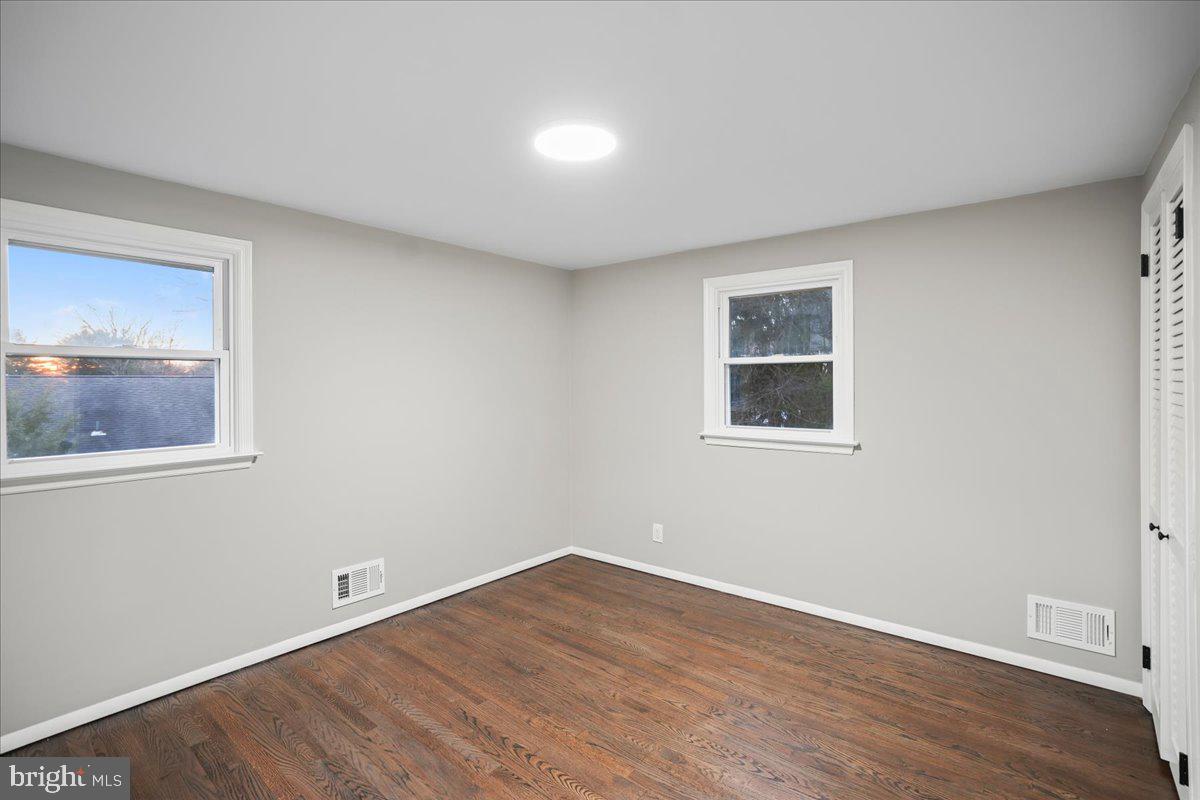 6 Mansfield Road Ewing, NJ 08628 - Photo 19 of 31