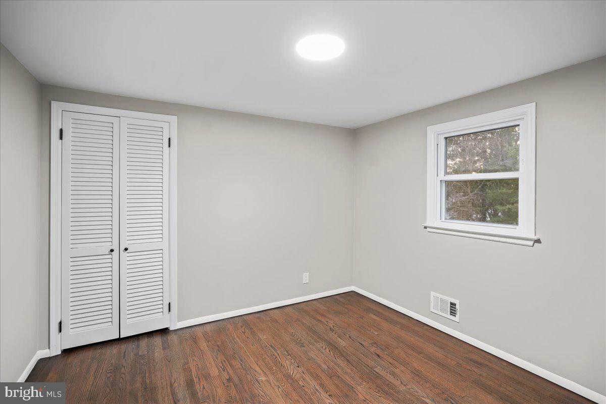 6 Mansfield Road Ewing, NJ 08628 - Photo 20 of 31