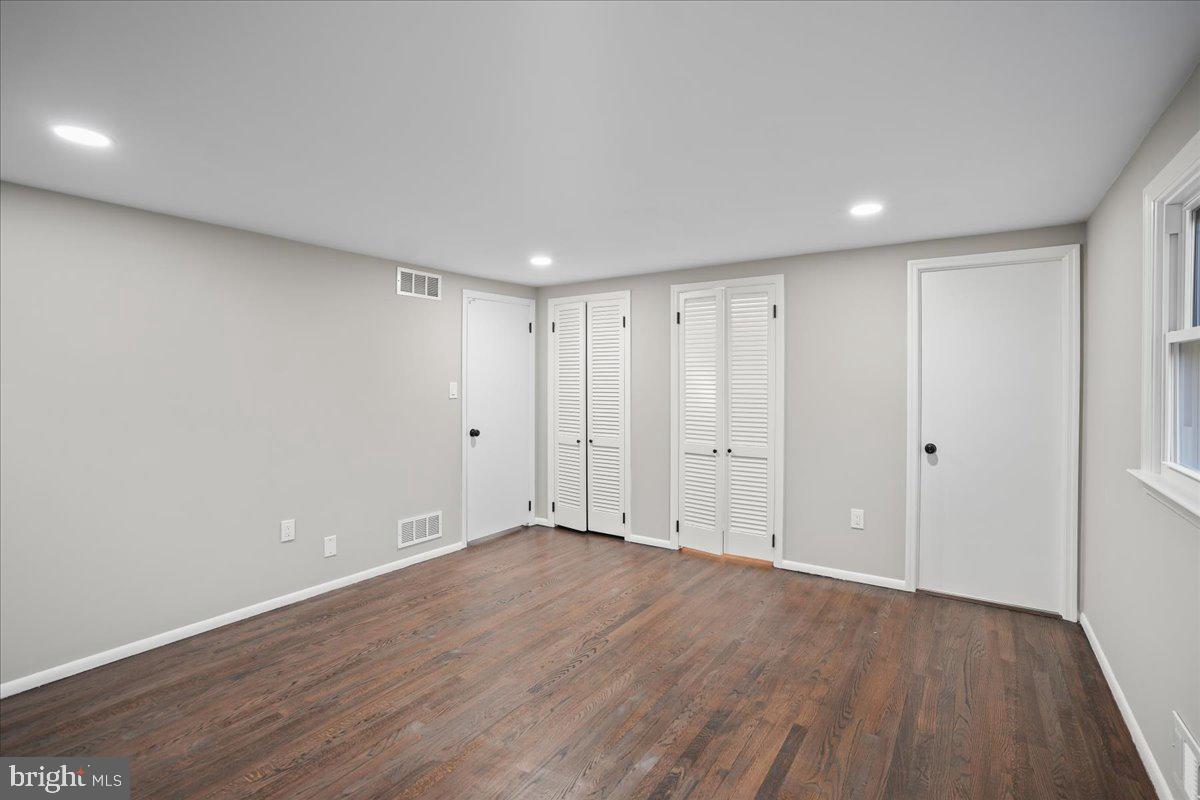 6 Mansfield Road Ewing, NJ 08628 - Photo 25 of 31