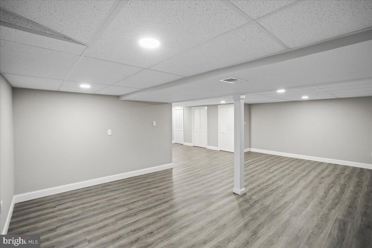 6 Mansfield Road Ewing, NJ 08628 - Photo 26 of 31