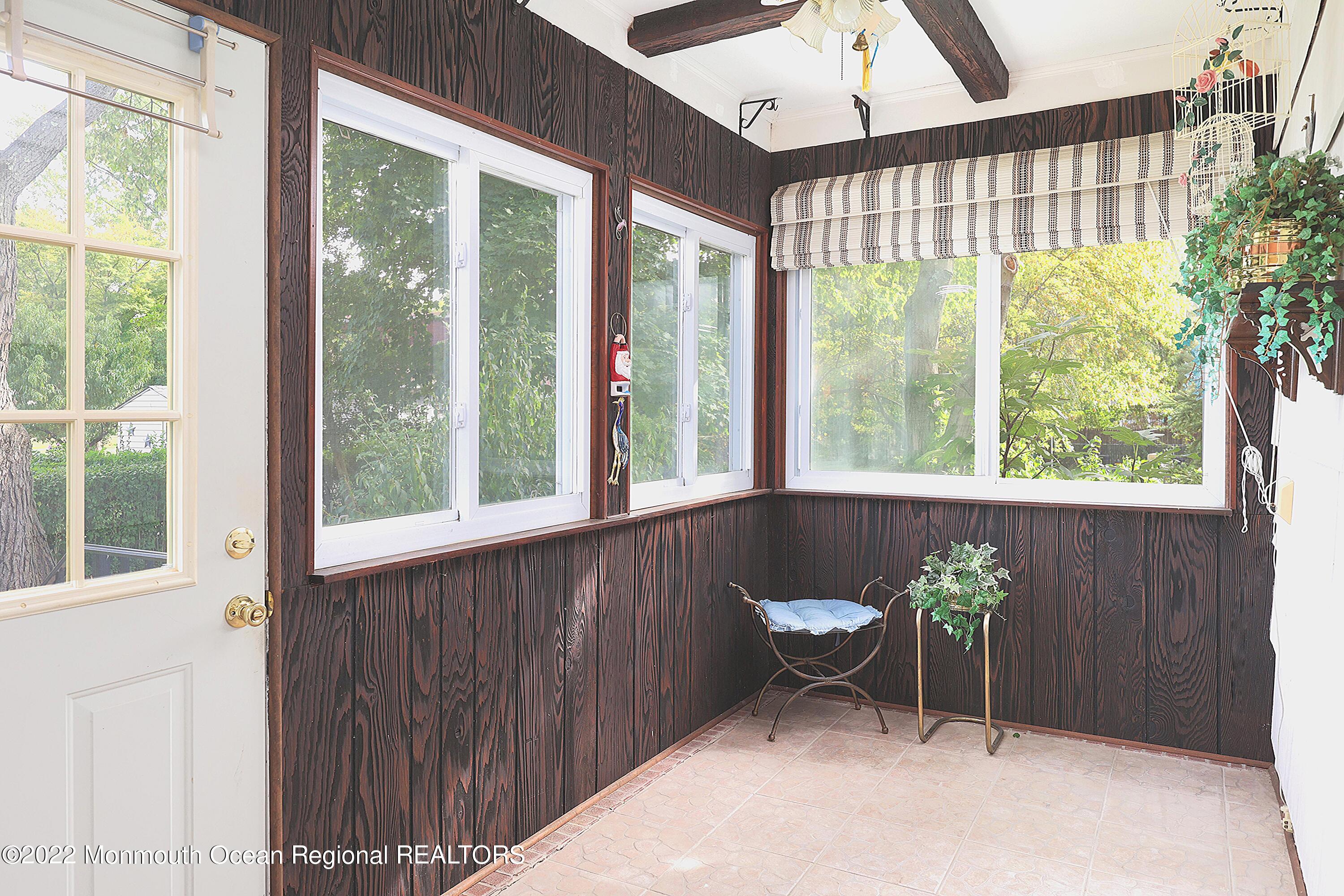 221 Gordon Road Matawan, NJ 07747 - Photo 17 of 25 3A12E460-BC3D-42F0-A495-EAD1D8A07BF7