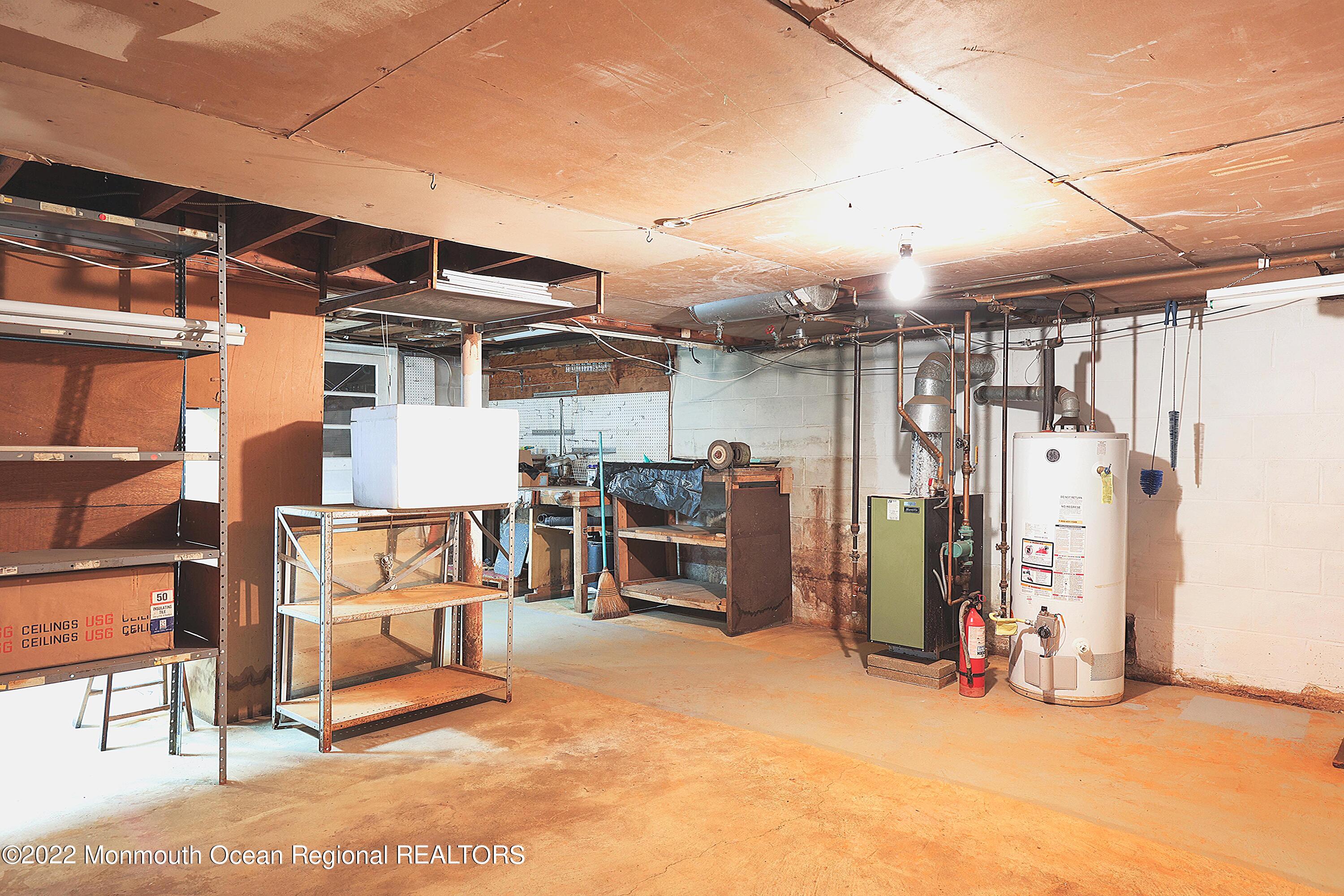 221 Gordon Road Matawan, NJ 07747 - Photo 20 of 25 4BE46259-6CD4-4CDE-BED1-0C77DCE51C2C