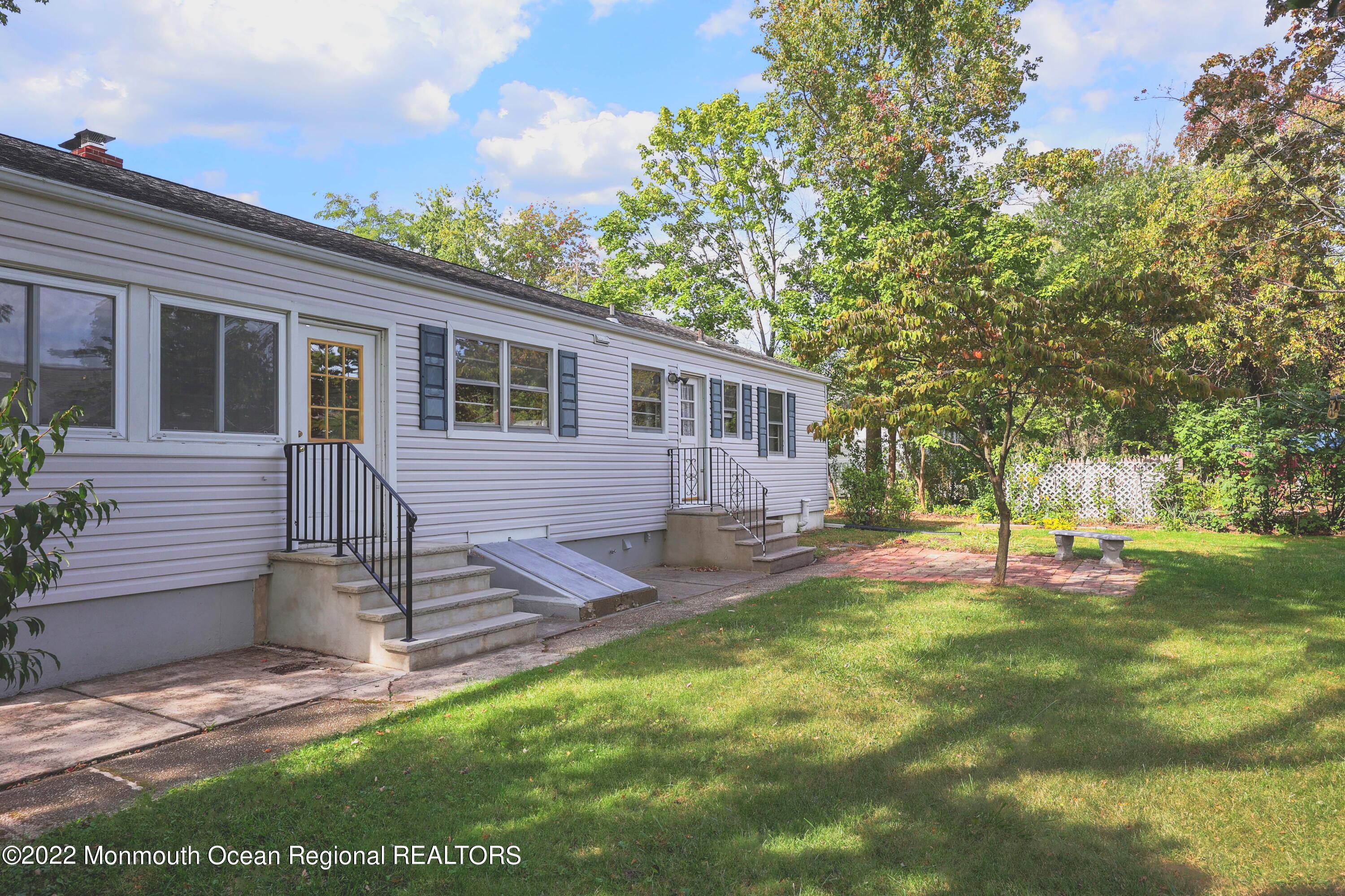 221 Gordon Road Matawan, NJ 07747 - Photo 24 of 25 604A5DE8-C95A-468C-A4FA-2D25313ED408