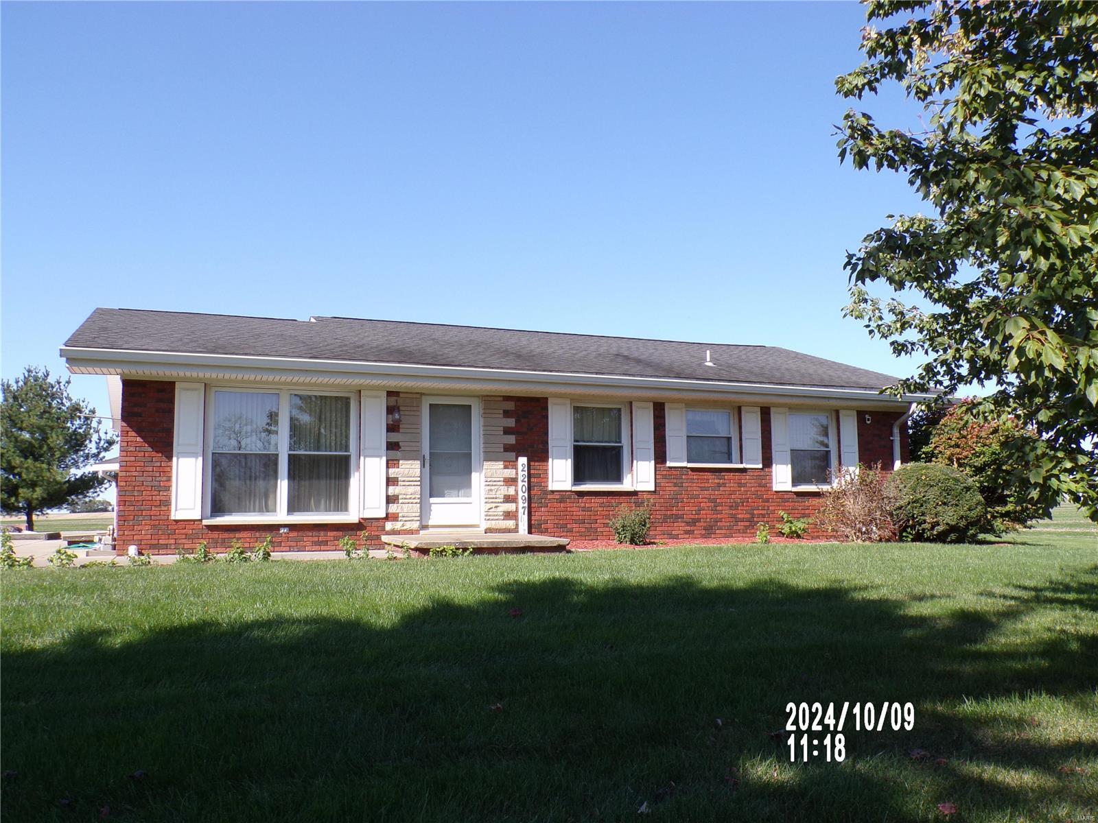 22097 Maple Summit Road Jerseyville, IL 62052 - Photo 3 of 5 Gallery Image 3