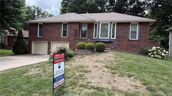 $275,000 | 2728 Queen Ridge Drive, Independence, MO 64055