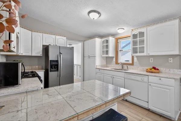 $399,900 | 10791 Woodbrook Drive, Cement City, MI 49233