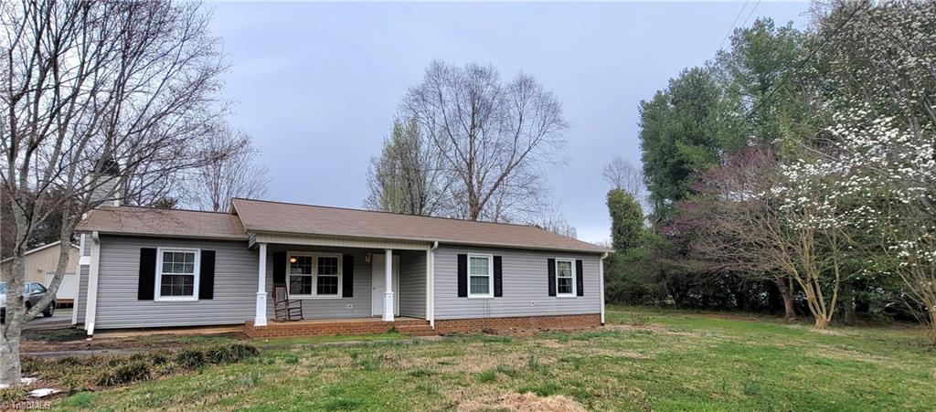 447 Providence Church Road Randleman, NC 27317 - Photo 3 of 50 Gallery Image 3
