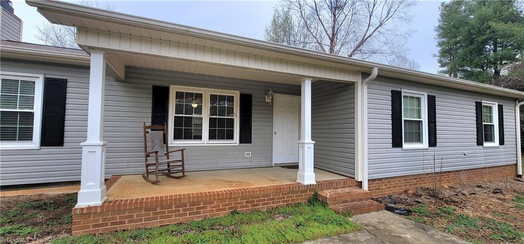 447 Providence Church Road Randleman, NC 27317 - Photo 7 of 50 Gallery Image 7