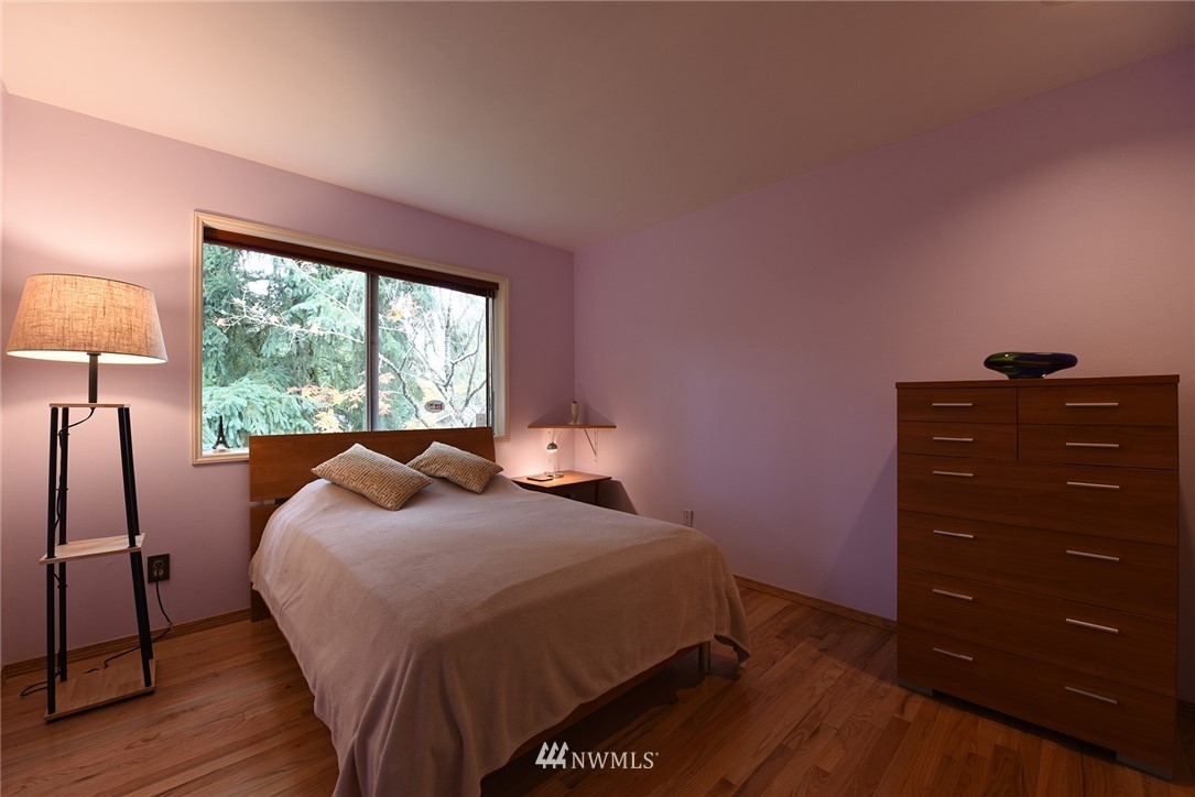 8513 218th Street Southwest Edmonds, WA 98026 - Photo 15 of 19 Gallery Image 15