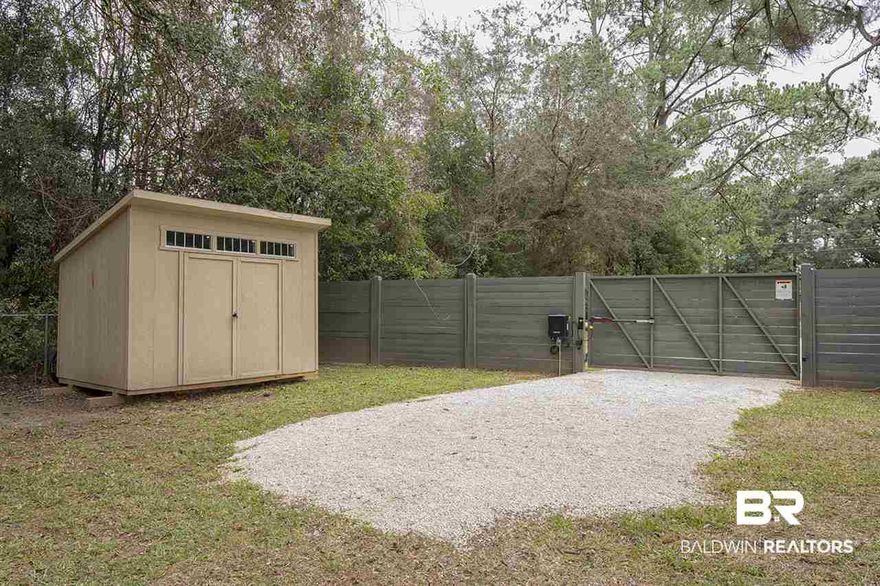 595 Hancock Road Fairhope, AL 36532 - Photo 10 of 33