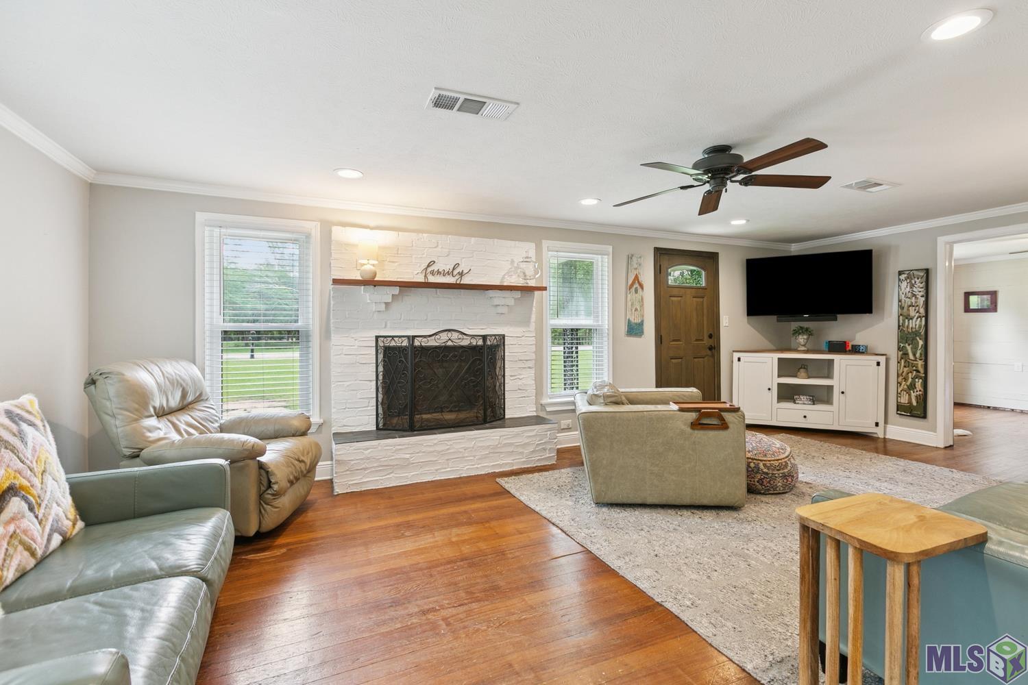14261 Lovett Road Baton Rouge, LA 70818 - Photo 3 of 18