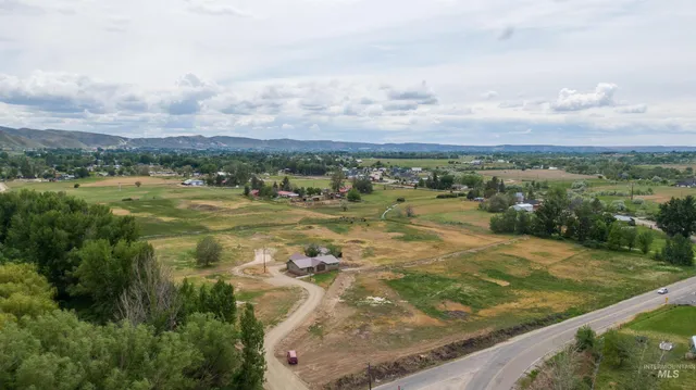 $779,000 | 3131 Fuller Road, Emmett, ID 83617