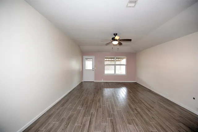 $2,000 | 2753 Foster Hill Drive, Houston, TX 77345