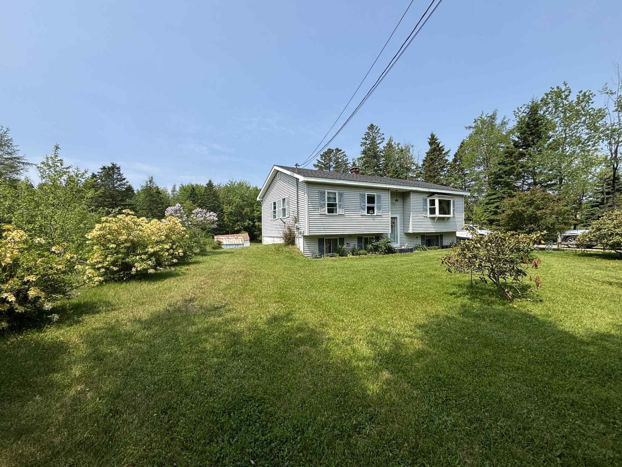 173 Kennebec Road Machias, ME 04654 - Photo 1 of 33 sideview