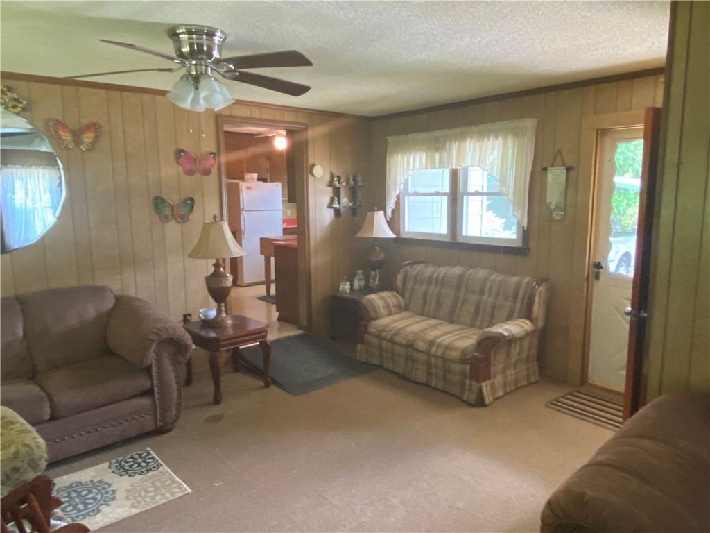 363 Browning Road Central, SC 29630 - Photo 3 of 14