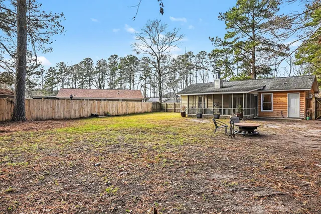 $300,000 | 451 Longleaf Drive, Summerville, SC 29483