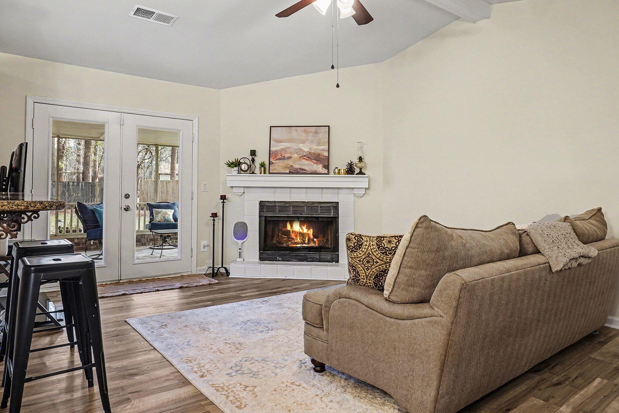451 Longleaf Drive Summerville, SC 29483 - Photo 6 of 32 Great Room with Fireplace