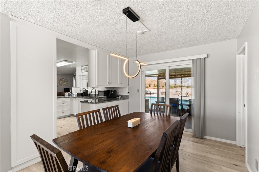 15103 Kinai Road Apple Valley, CA 92307 - Photo 9 of 38
