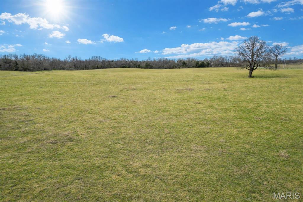 1801 South Tower Road Lebanon, MO 65536 - Photo 4 of 12