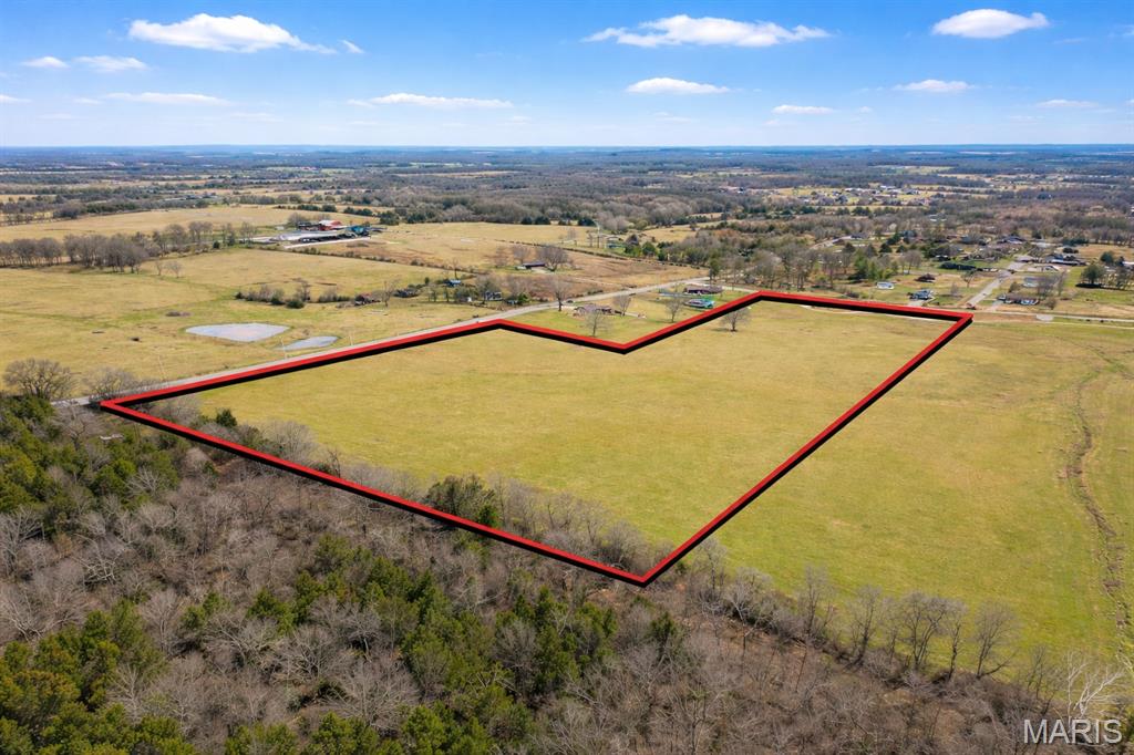 1801 South Tower Road Lebanon, MO 65536 - Photo 5 of 12