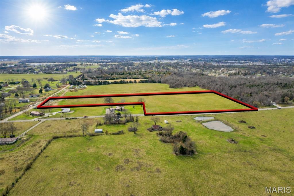 1801 South Tower Road Lebanon, MO 65536 - Photo 8 of 12