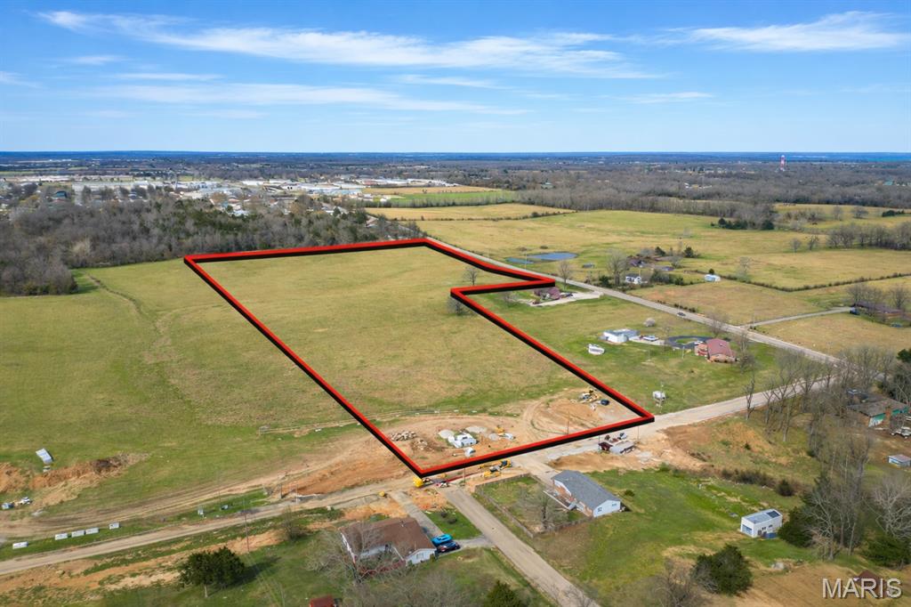 1801 South Tower Road Lebanon, MO 65536 - Photo 10 of 12