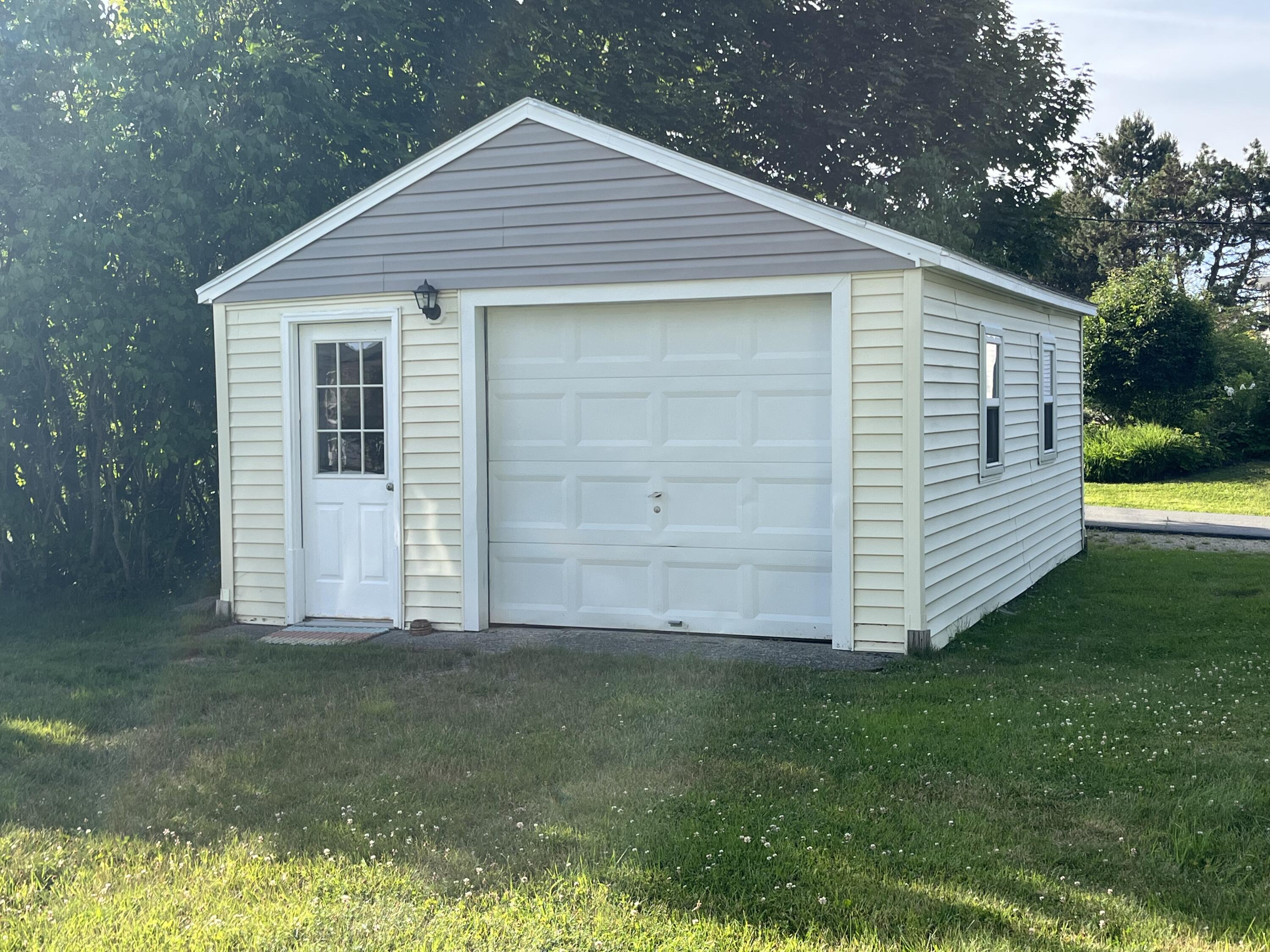 45 Harbor Road Winter Harbor, ME 04693 - Photo 26 of 27 IMG_8898