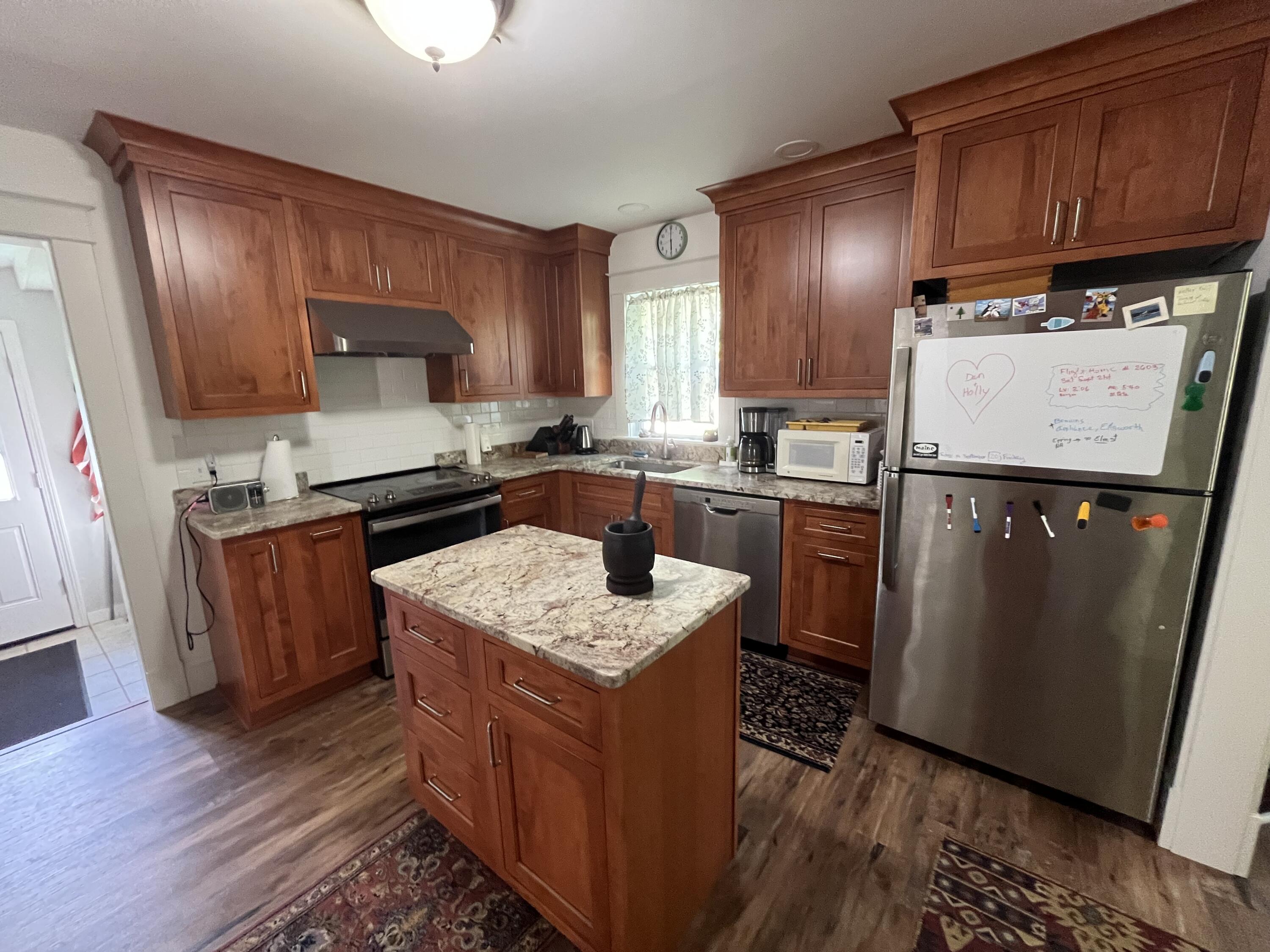 45 Harbor Road Winter Harbor, ME 04693 - Photo 4 of 27 IMG_8906