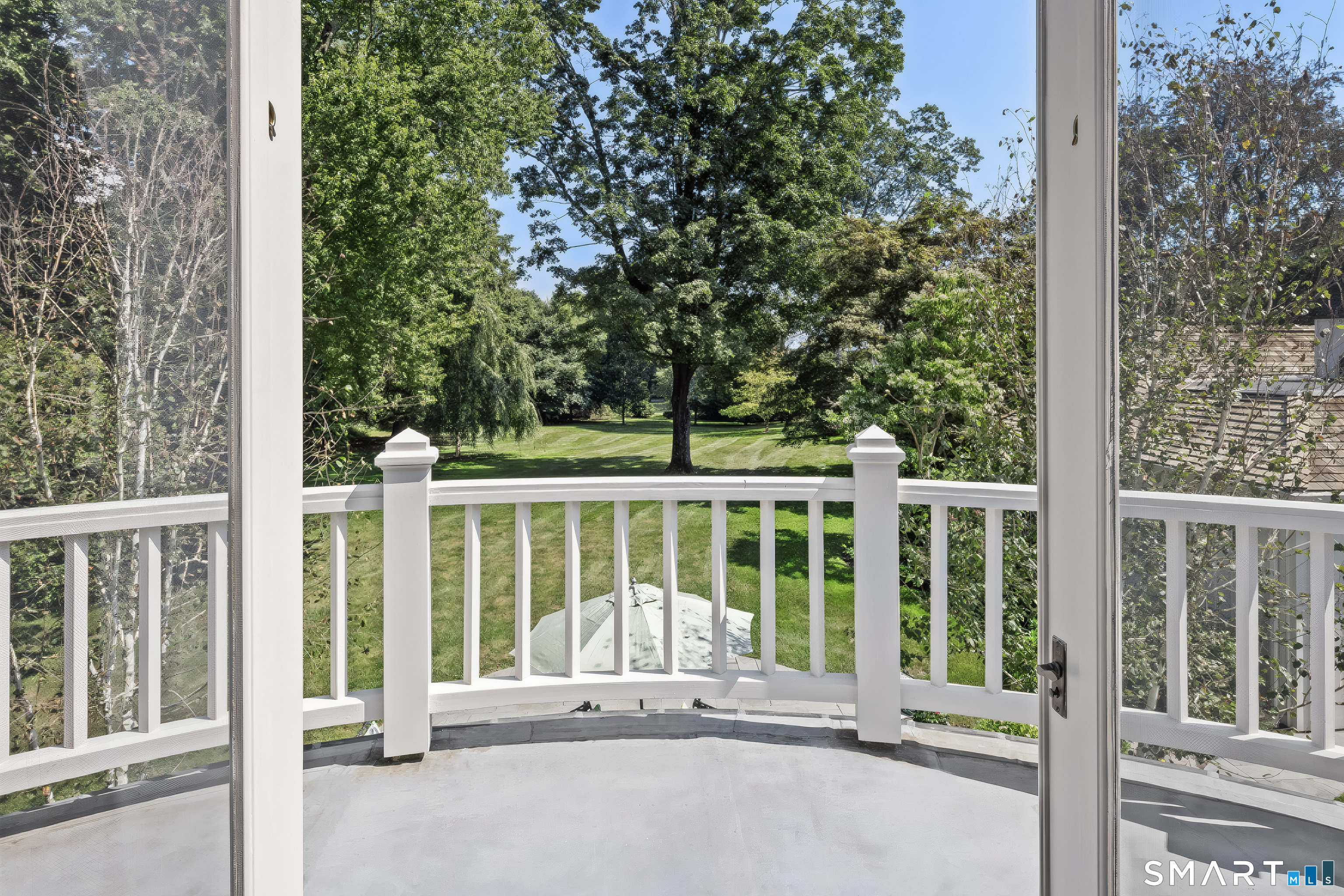1760 Hillside Road Fairfield, CT 06824 - Photo 28 of 39