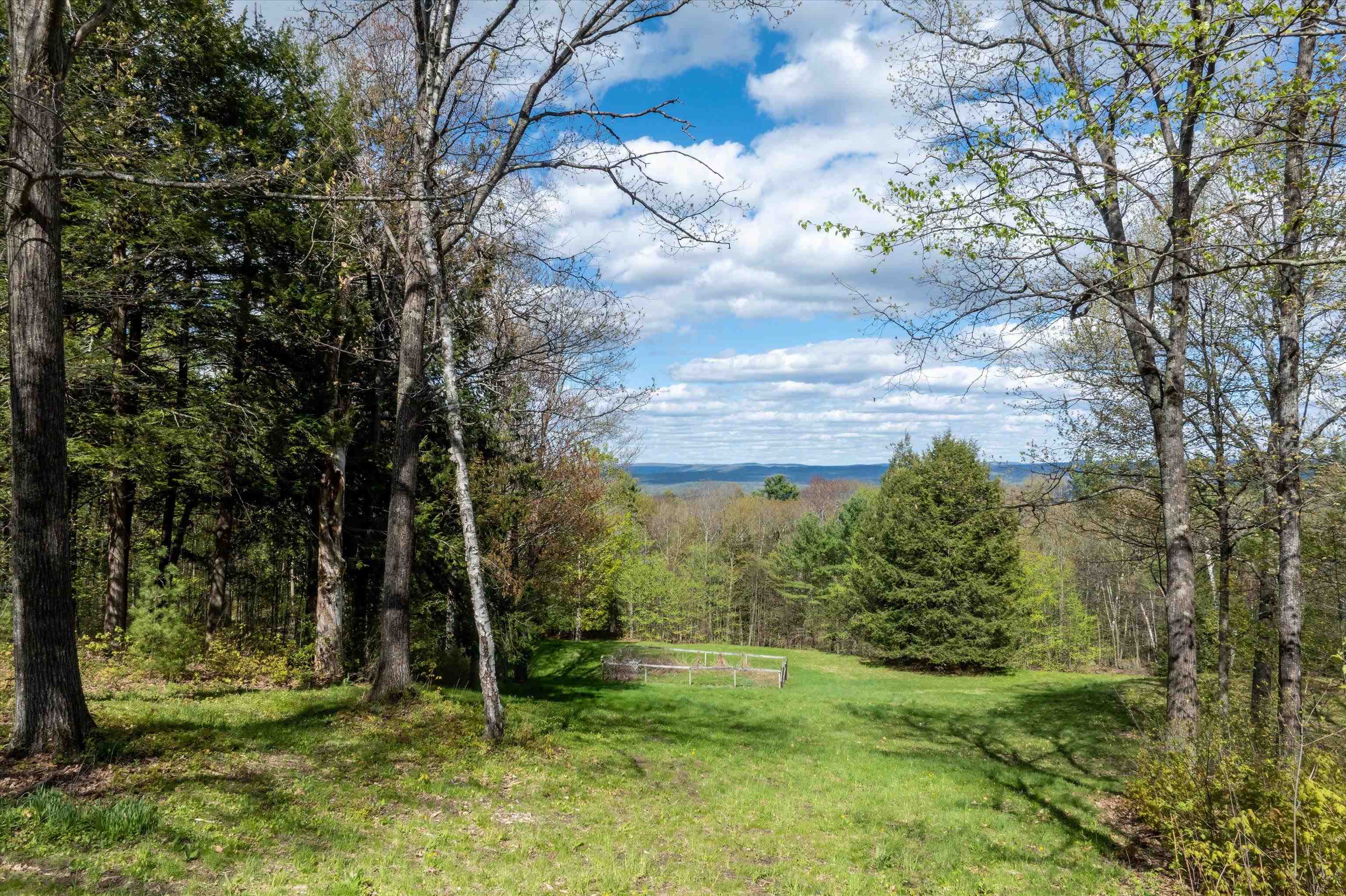 559 Parker Hill Road Rockingham, VT 05156 - Photo 6 of 58