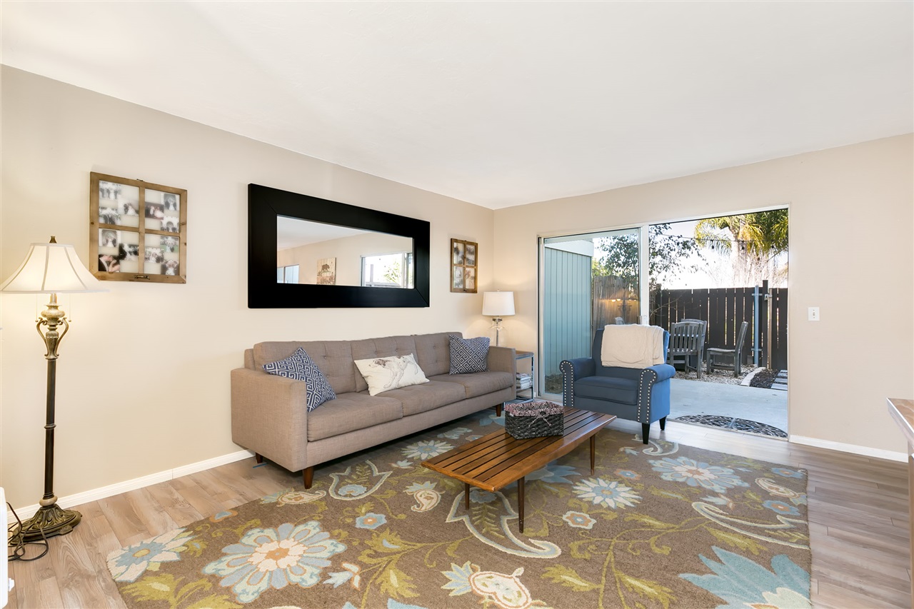 1834 Gatepost Road Encinitas, CA 92024 - Photo 2 of 25