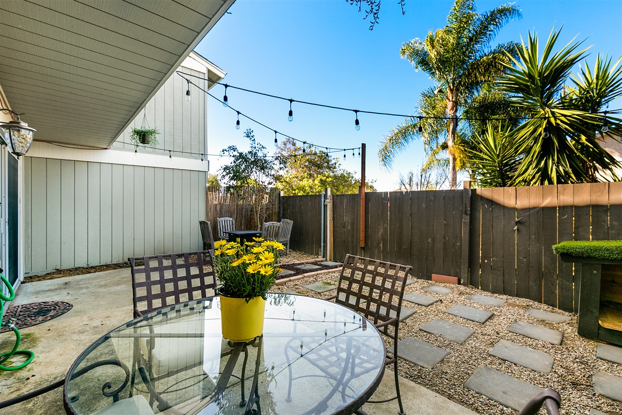 1834 Gatepost Road Encinitas, CA 92024 - Photo 19 of 25