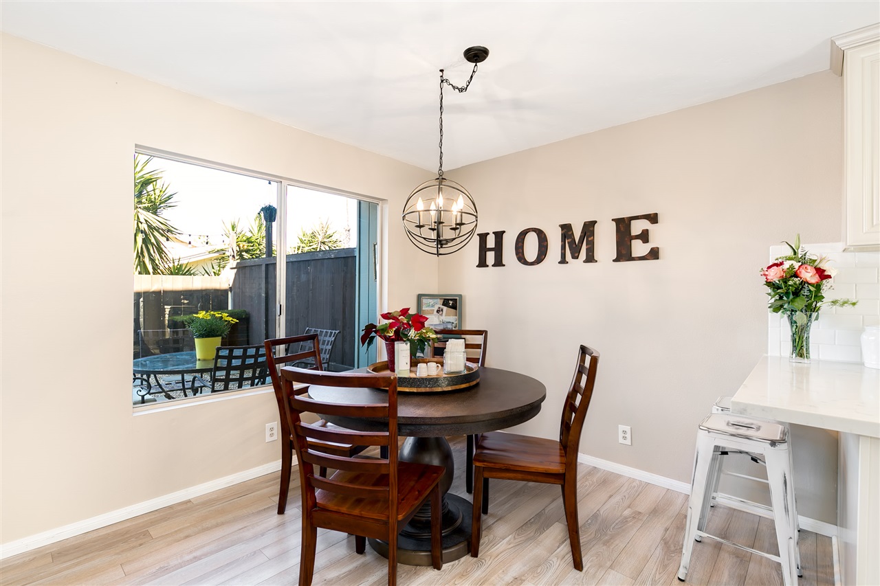 1834 Gatepost Road Encinitas, CA 92024 - Photo 5 of 25
