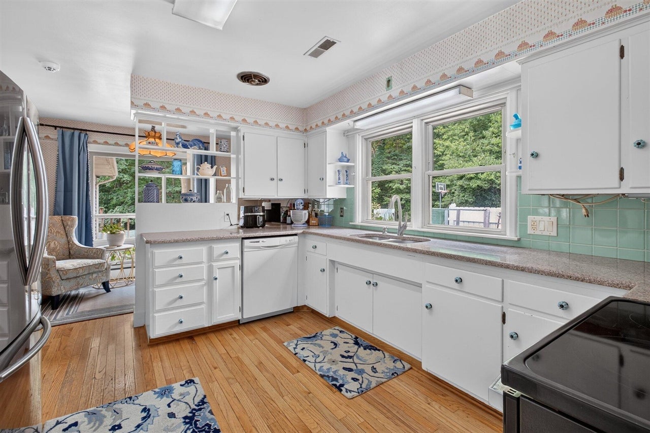3712 South Pipestone Road Sodus, MI 49126 - Photo 9 of 33 Gallery Image 9