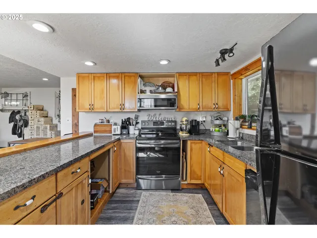 $499,000 | 55593 Glen Aiken Creek Road, Coquille, OR 97423