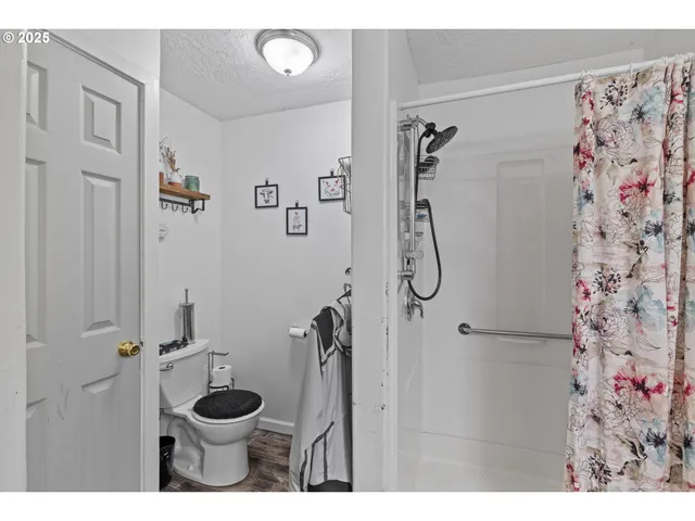 $499,000 | 55593 Glen Aiken Creek Road, Coquille, OR 97423