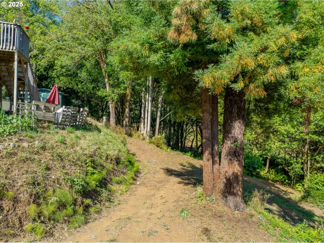 $499,000 | 55593 Glen Aiken Creek Road, Coquille, OR 97423