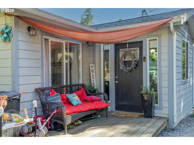 $499,000 | 55593 Glen Aiken Creek Road, Coquille, OR 97423