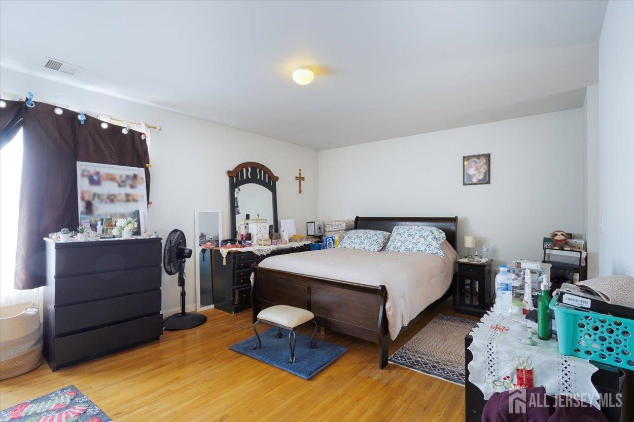 314 Goodwin Street Perth Amboy, NJ 08861 - Photo 17 of 26