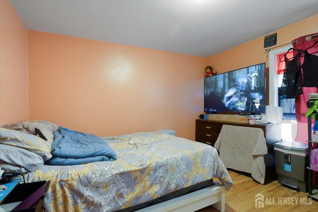 314 Goodwin Street Perth Amboy, NJ 08861 - Photo 22 of 26