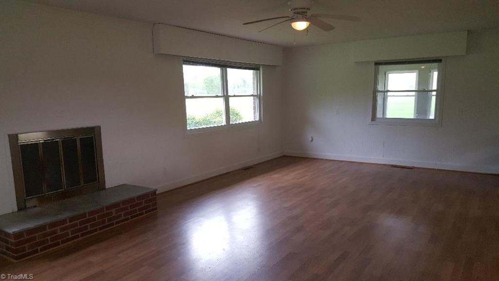 4400 Hampton Road Clemmons, NC 27012 - Photo 6 of 15 Gallery Image 6