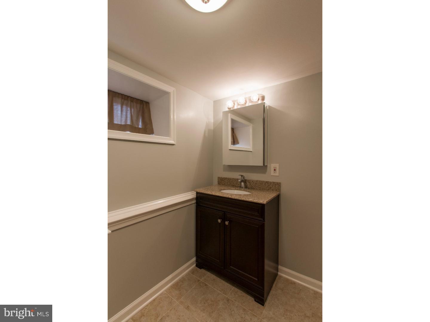 242 Lynbrooke Road Springfield, PA 19064 - Photo 20 of 23