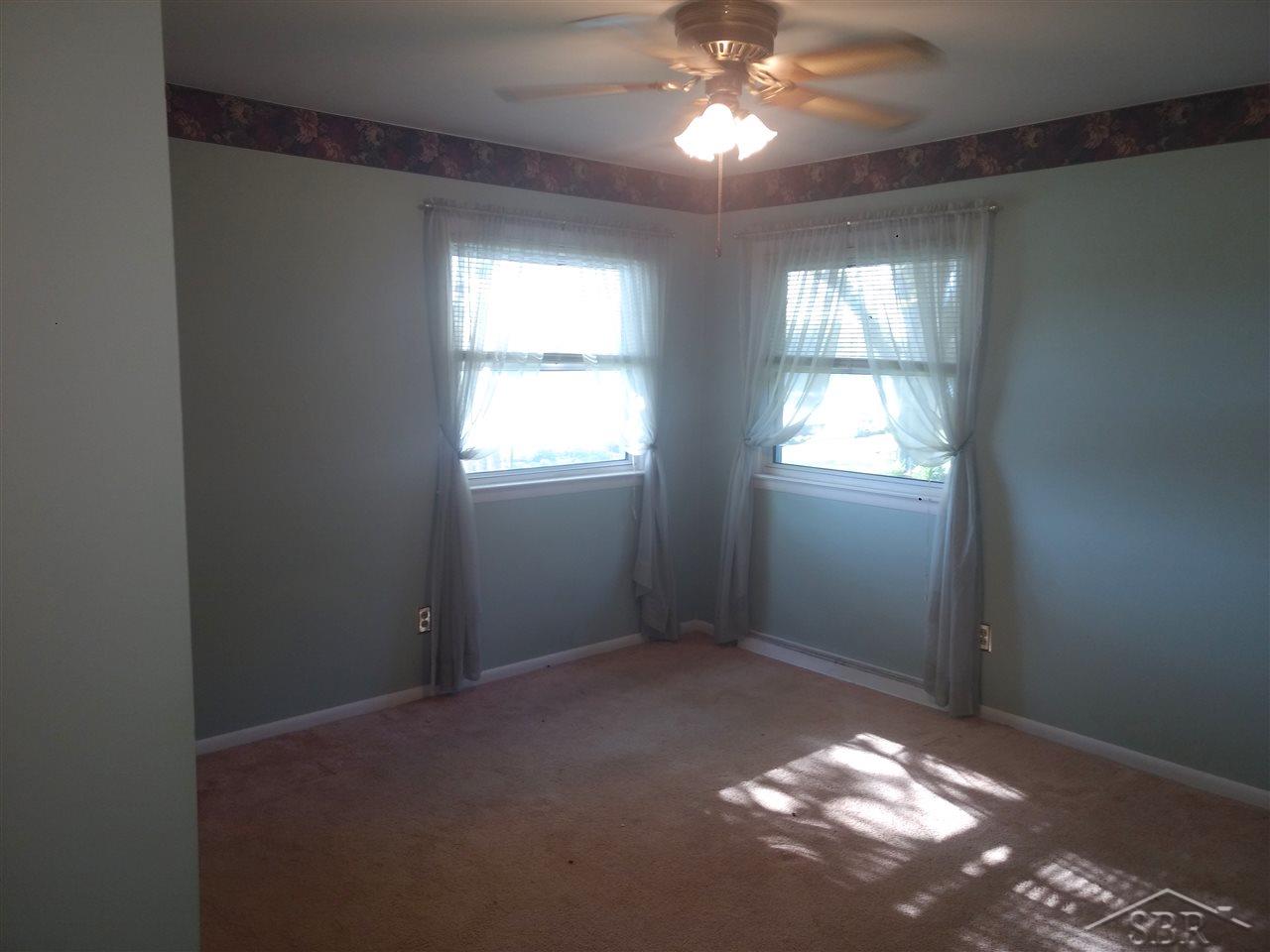 7624 Melbourne Road Saginaw, MI 48604 - Photo 18 of 38 31347612-17.JPG