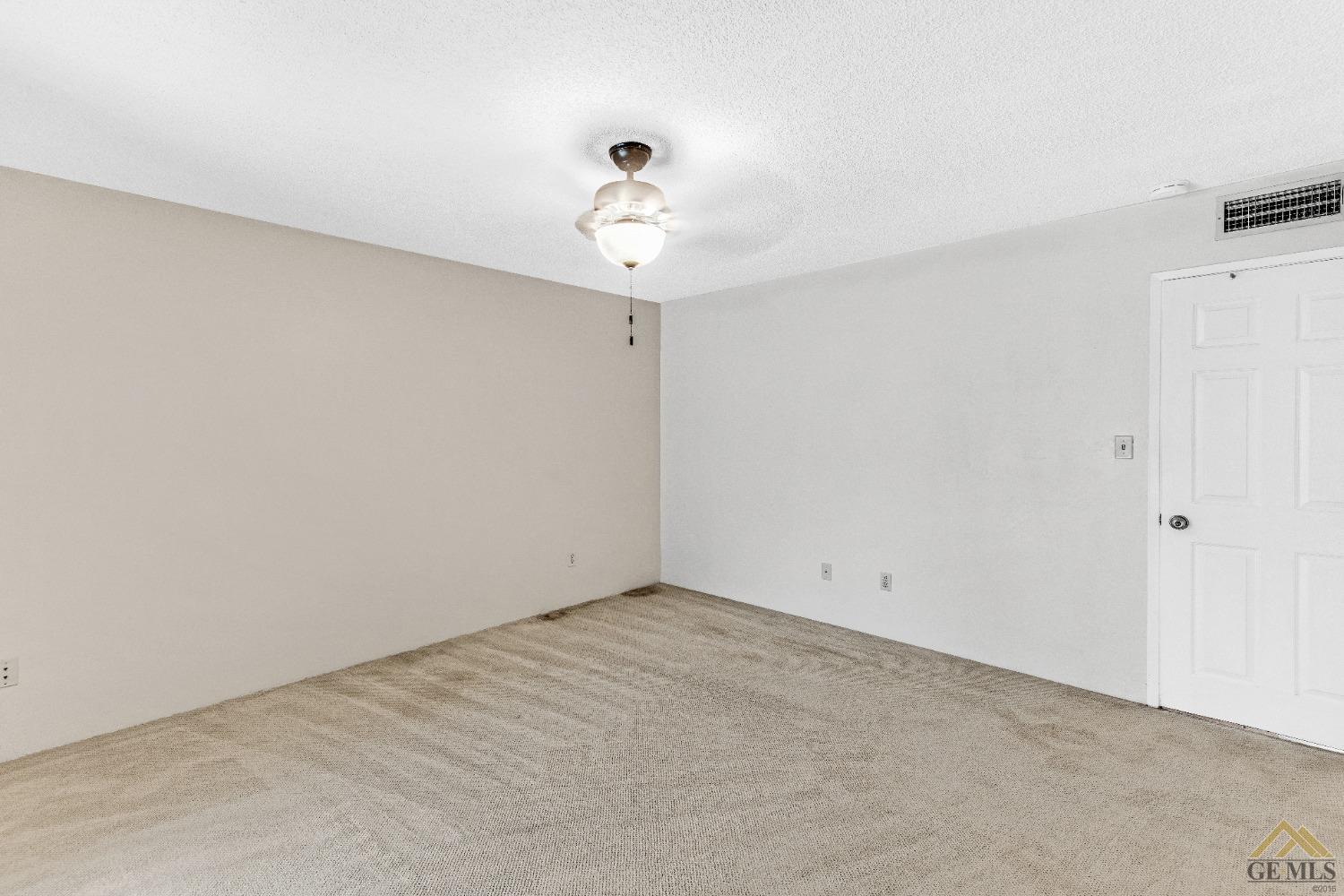 Undisclosed Address Bakersfield, CA 93311 - Photo 17 of 50 a view of an empty room