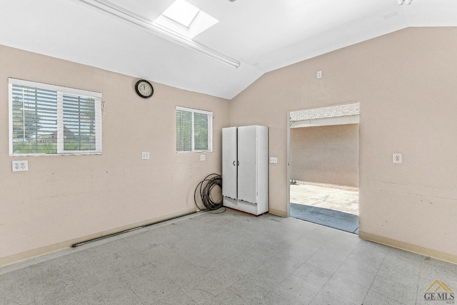 Undisclosed Address Bakersfield, CA 93311 - Photo 32 of 50 an empty room with a window